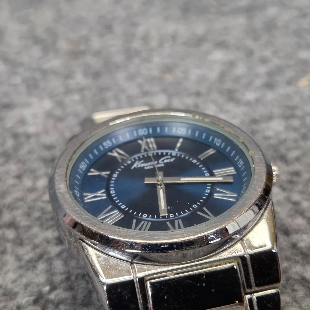 Kenneth Cole New York Silver and Blue Dress Watch‎ Mens Needs Battery